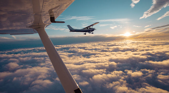 Private pilot licence and light aircraft pilot licence lessons